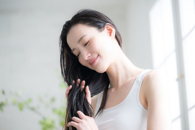 髪にどんな効果がある？ヘアオイルの特徴