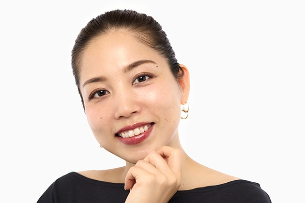 ふんわり軽やかなブラウン系でまとめて、こなれ顔に！