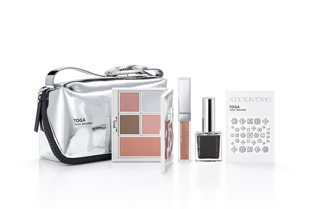 〈アディクション〉ADDICTION x TOGA ARCHIVES MAKE-UP KIT 税込15,400円