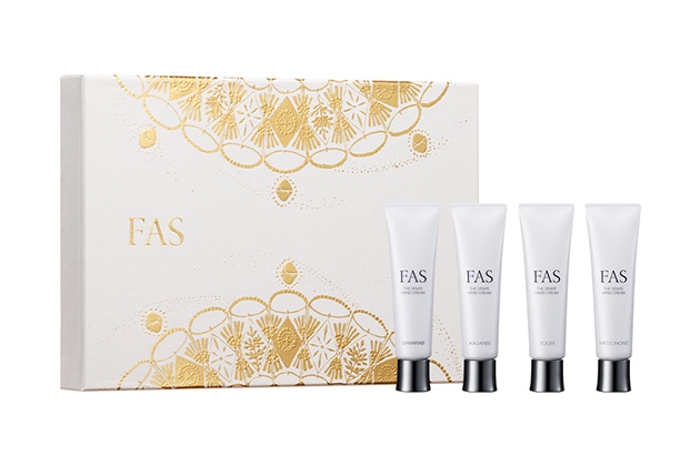 〈FAS〉ドレープ ホリデーコレクション 2026 税込9,020円