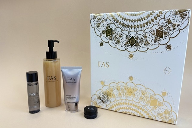 〈FAS〉ベストセラーコフレ 2026 税込14,850円　※数量限定発売