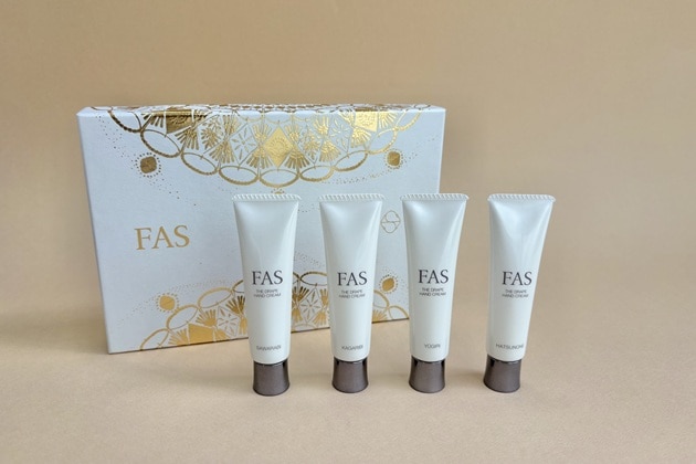 〈FAS〉ドレープ ホリデーコレクション 2026 税込9,020円　※数量限定発売
