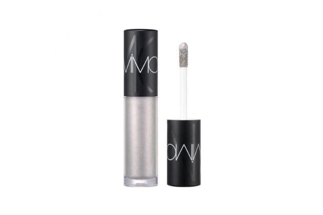 〈MiMC〉ミネラルリキッドリーシャドー(4.8mL) 税込3,630円