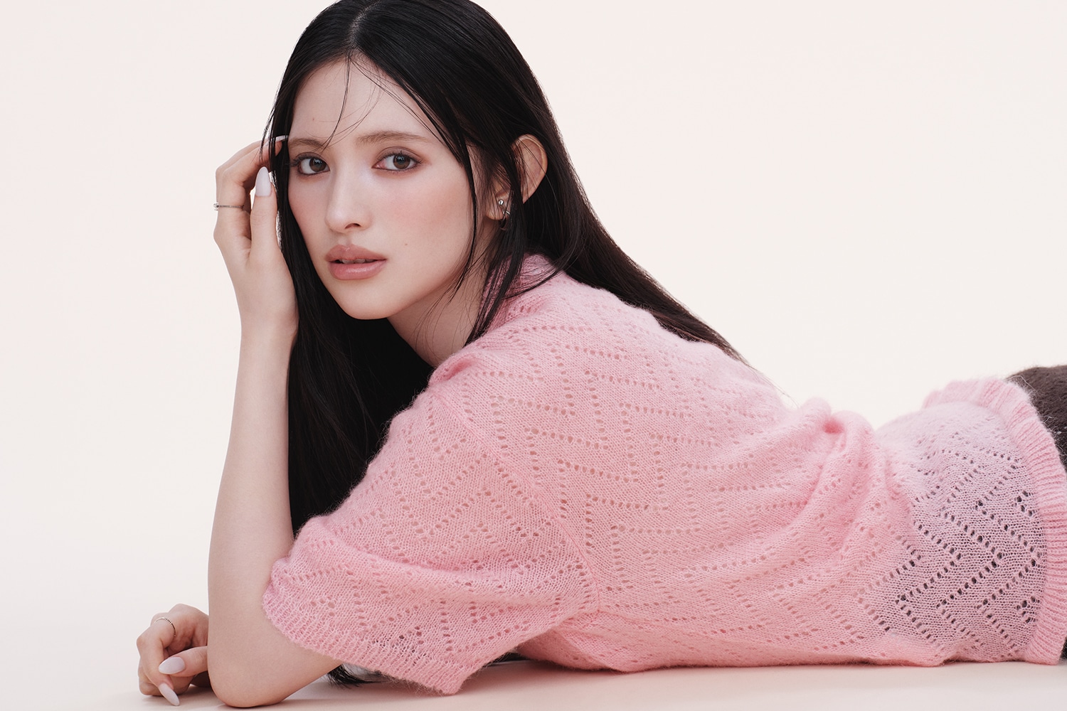 超ときめき♡宣伝部 菅田愛貴が冬コスメで魅せる。のメインビジュアル画像です。